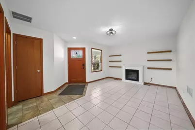 900 Brookfield Drive, Chesterton, IN 46304 - Photo 4