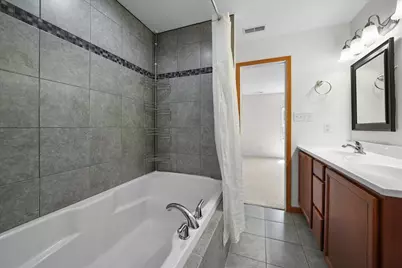 900 Brookfield Drive, Chesterton, IN 46304 - Photo 18