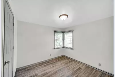 6738 Olcott Avenue, Hammond, IN 46323 - Photo 14
