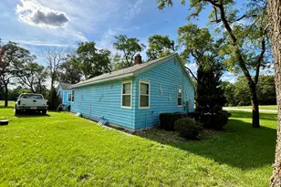 1655 W State Rd 10, North Judson, IN 46366 - Photo 4