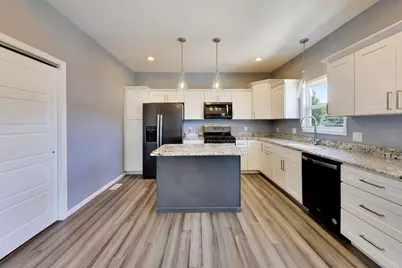 6200 Brie Avenue, Portage, IN 46368 - Photo 8