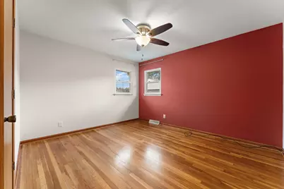 924 N Elmer Street, Griffith, IN 46319 - Photo 10