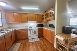 10148 S 210 E, Monon, IN 47959 - Photo 6