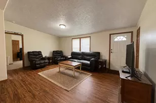 10148 S 210 E, Monon, IN 47959 - Photo 12