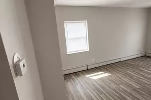 540 165th St, Hammond, IN 46324 - Photo 12