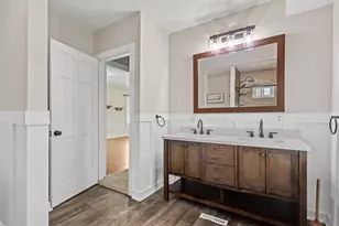 124 6th St SE, Demotte, IN 46310 - Photo 20