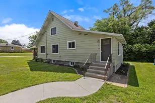 124 6th St SE, Demotte, IN 46310 - Photo 34