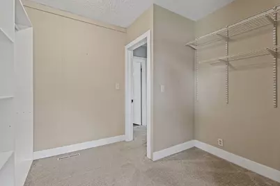 124 6th Street SE, Demotte, IN 46310 - Photo 24
