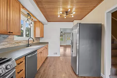 124 6th Street SE, Demotte, IN 46310 - Photo 16