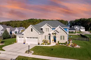 3804 Brigata Dr, Valparaiso, IN 46385 - Photo 2