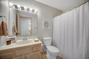 510 Glade Pl, Valparaiso, IN 46383 - Photo 16