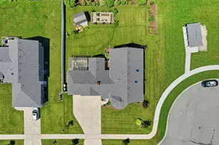8202 Marshall St, Merrillville, IN 46410 - Photo 56
