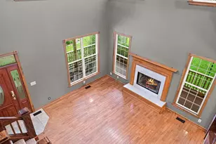 1704 Eisenhower Ave, Valparaiso, IN 46383 - Photo 18