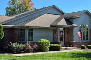 3226 N Briar Leaf Ct, La Porte, IN 46350 - Photo 2