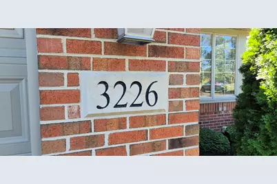 3226 N Briar Leaf Court, La Porte, IN 46350 - Photo 4