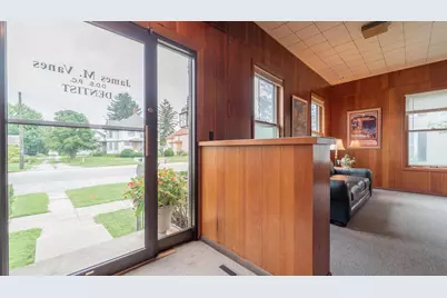 1025 Indiana Avenue, La Porte, IN 46350 - Photo 8
