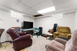 1111 S Hobart Rd Rd, Hobart, IN 46342 - Photo 20
