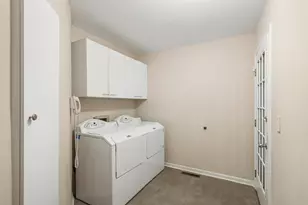 199 Amhurst Pl, Valparaiso, IN 46385 - Photo 52