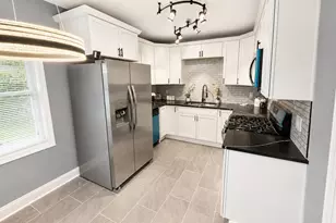 4668 Johnson St, Gary, IN 46408 - Photo 2