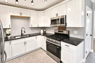 4668 Johnson St, Gary, IN 46408 - Photo 4