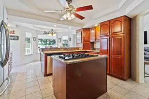 1739 Beachview Ct, Crown Point, IN 46307 - Photo 20
