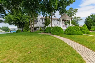 1739 Beachview Ct, Crown Point, IN 46307 - Photo 74