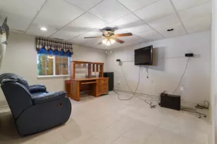 1739 Beachview Ct, Crown Point, IN 46307 - Photo 52