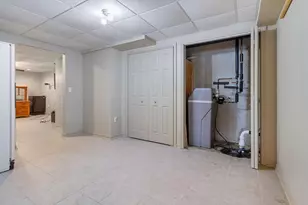 1739 Beachview Ct, Crown Point, IN 46307 - Photo 56