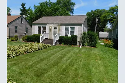 608 W Indiana Avenue, Chesterton, IN 46304 - Photo 2