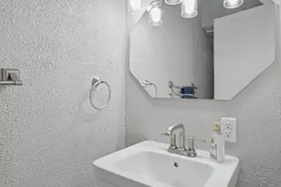 208 Lake Shore Dr, Michigan City, IN 46360 - Photo 22