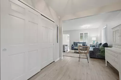 208 Lakeshore Drive, Michigan City, IN 46360 - Photo 20