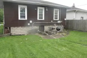 2711 164th Pl, Hammond, IN 46323 - Photo 6