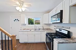 2709 E 36th Ave, Lake Station, IN 46405 - Photo 4