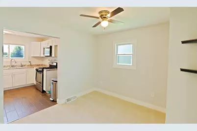 2709 E 36th Avenue, Lake Station, IN 46405 - Photo 6