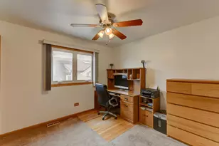 388 Campbell Ave, Calumet City, IL 60409 - Photo 12