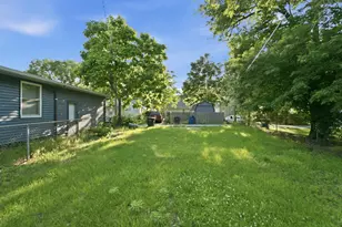 502 Ridgeland Ave, Michigan City, IN 46360 - Photo 2