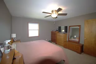 8327 Edison St, Crown Point, IN 46307 - Photo 8