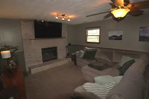 8327 Edison St, Crown Point, IN 46307 - Photo 6