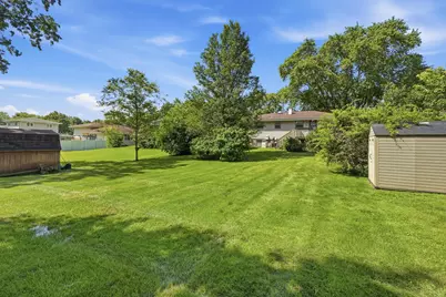 2413 Hickory Drive, Dyer, IN 46311 - Photo 20
