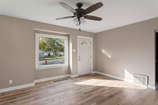 301 W Bates St, Hebron, IN 46341 - Photo 2