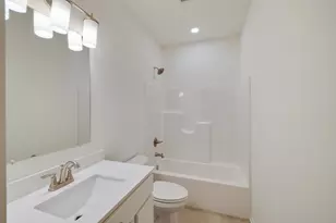 3203 Viridian Wy, Valparaiso, IN 46385 - Photo 6