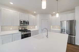 3203 Viridian Wy, Valparaiso, IN 46385 - Photo 12