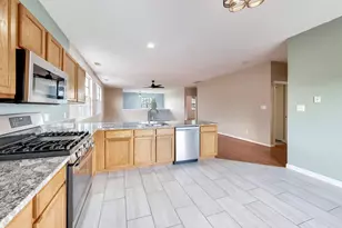 1234 Primrose Ln, Schererville, IN 46375 - Photo 8