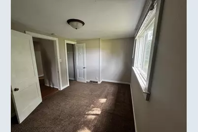 1041 E Highway 330, Schererville, IN 46375 - Photo 10