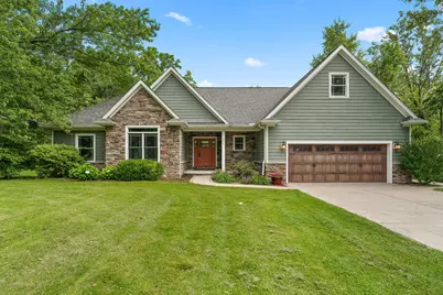 201 Sylvan Court, Valparaiso, IN 46385 - Photo 2