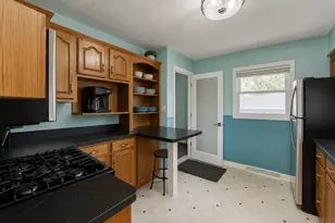 8050 Columbia Ave, Munster, IN 46321 - Photo 12