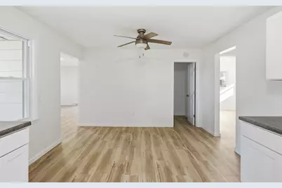 202 S Main Street, Morocco, IN 47963 - Photo 10