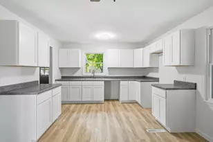 202 S Main St, Morocco, IN 47963 - Photo 8