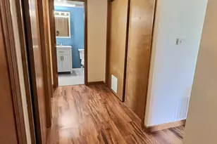 3602 Timberbridge Dr, Valparaiso, IN 46383 - Photo 8