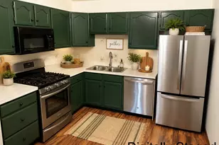 3602 Timberbridge Dr, Valparaiso, IN 46383 - Photo 4